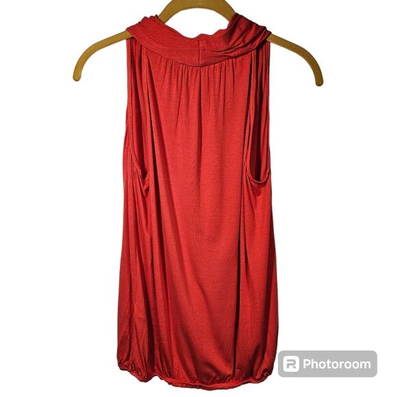 Max Studio Sleeveless V-Neck Top with Elastic Waist Women's Size Medium - Picture 4 of 10